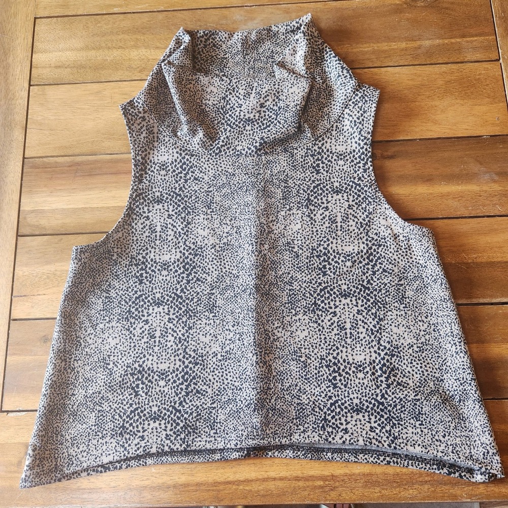 LISA BAYNE Sleeveless Mock Neck Top Animal Print Size S